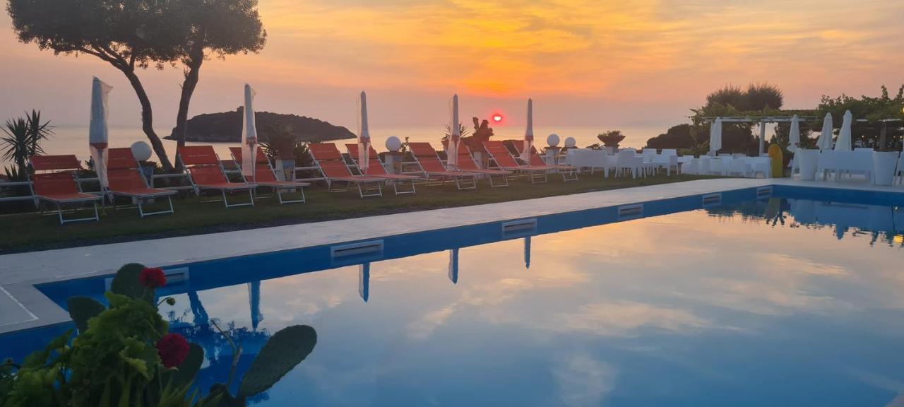 Hotel Cristina Diamante Luaran gambar