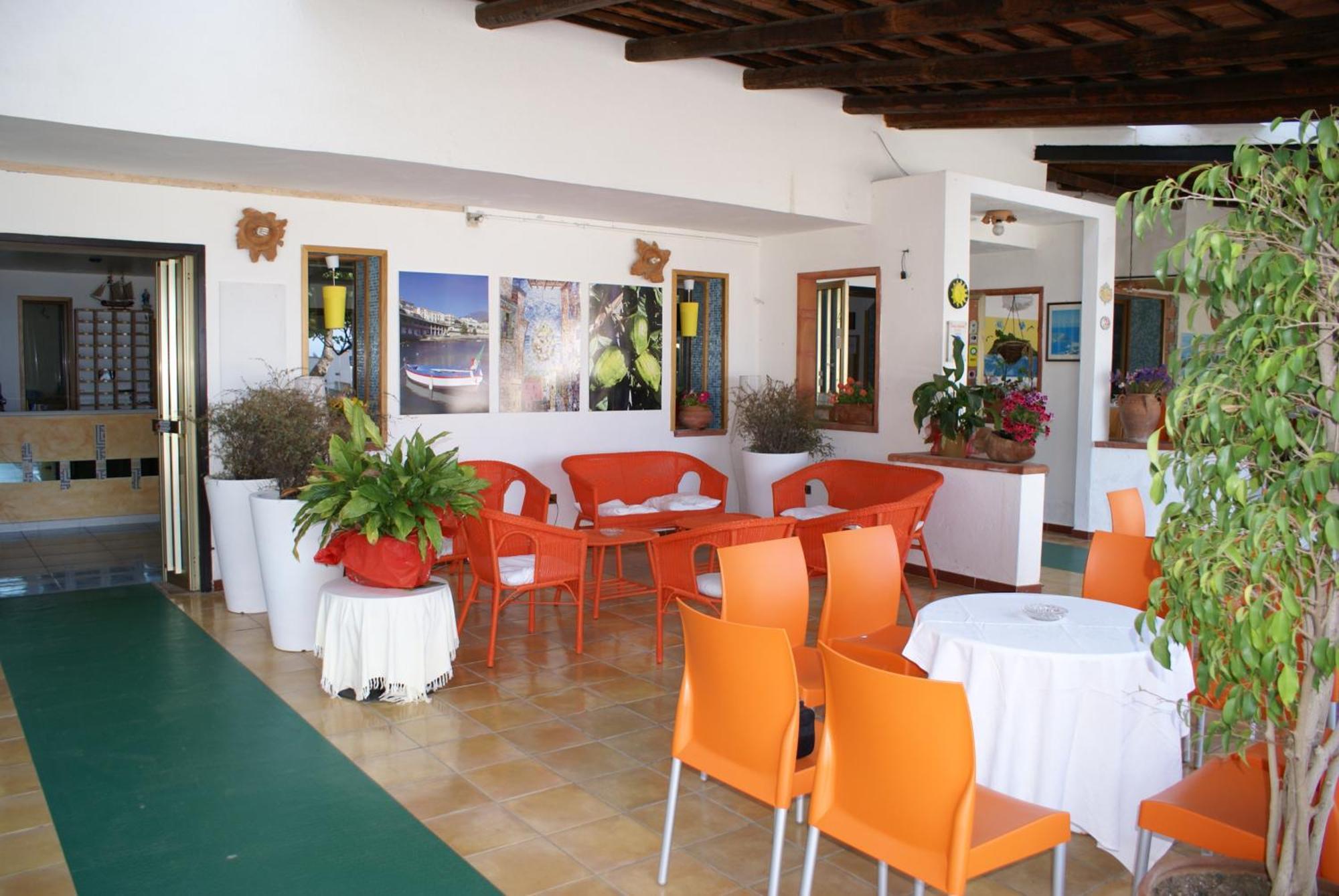 Hotel Cristina Diamante Luaran gambar