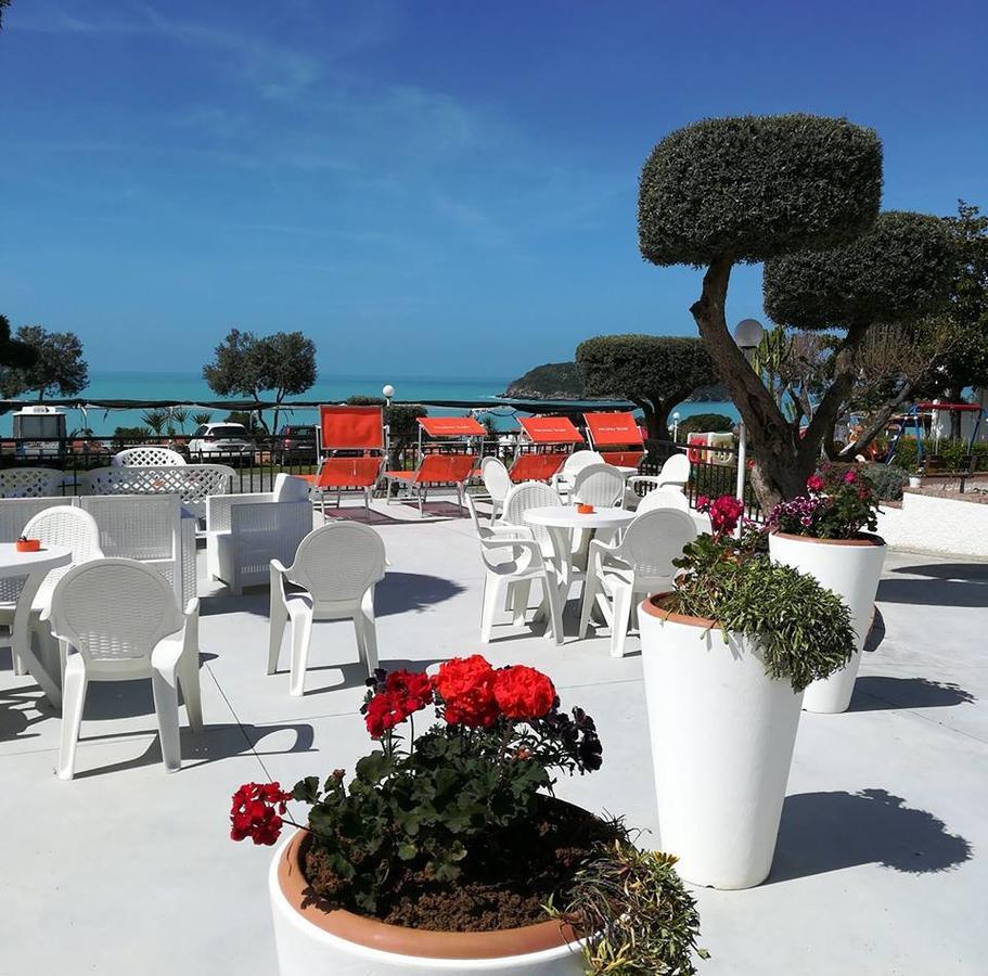 Hotel Cristina Diamante Luaran gambar